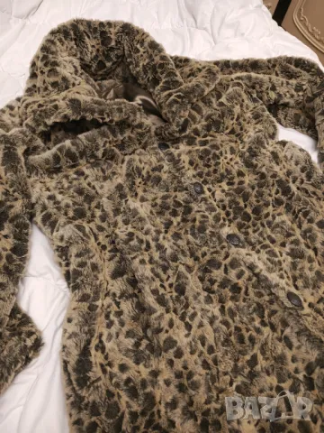 Страхотно палто на jones имитация на снежен леопард намаление, снимка 2 - Палта, манта - 48146302