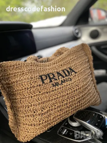 Разкошен модел дамска чанта Prada, снимка 6 - Чанти - 49814375