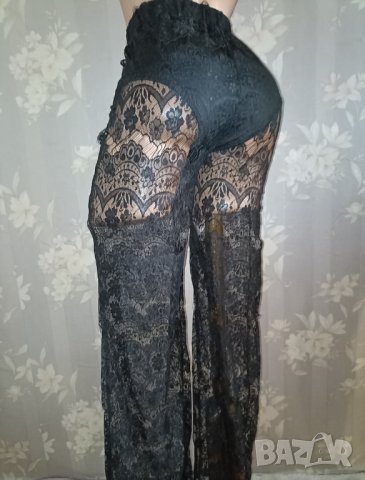 Дантелен панталон с широк крачол и вградени бикини XS, снимка 4 - Панталони - 43580131