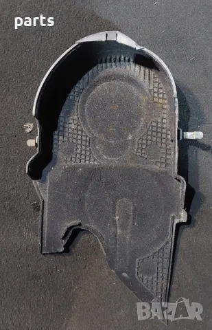 Капак Ангренаж 1.9TDI VW Пасат 5 (2) N:8800
- 045109107F, снимка 4 - Части - 47829944