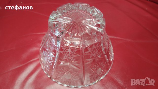 Кристална бонбониера, снимка 4 - Прибори за хранене, готвене и сервиране - 43625888