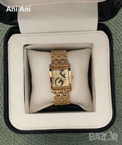 Дамски часвник GF FERRE, снимка 3 - Дамски - 52846932