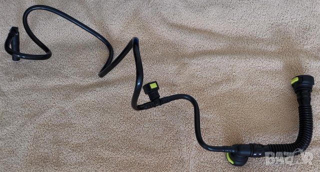 Съединение тръби маслени изпарения картерни газове Пежо 206 307 Ситроен Peugeot Citroen части, снимка 2 - Части - 32238933