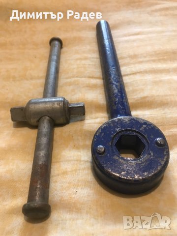 КЛЮЧ ЗА УНИВЕРСАЛ НА СТУГ С 11--С 10--С8 И ТРИСЧЬОТКА ЗА АВТО  МОНТЬОРИ, снимка 2 - Ключове - 43049441