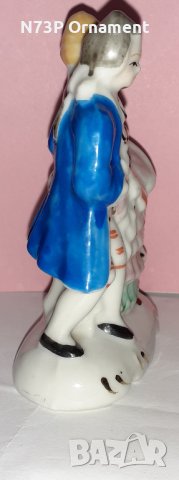 СТАРА ПОРЦЕЛАНОВА ФИГУРКА. РЪЧНО РИСУВАНА. , снимка 2 - Антикварни и старинни предмети - 32700291