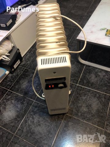 Радиатор голям само за 50 лв. Перфектен. Топли много. Радиатора може да отоплява голяма стая над 30 