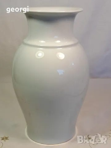 голяма немска порцеланова ваза 23/5, снимка 2 - Декорация за дома - 49341191