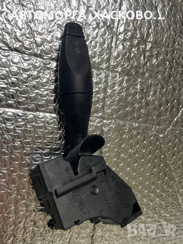 Лостче светлини чистачки Ford Fiesta MK6 (2002-2008г.), снимка 5 - Части - 50237733