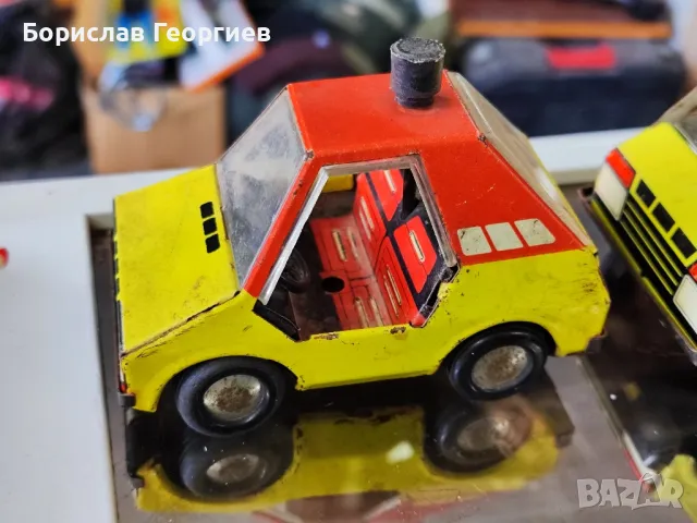 Лот стари играчки ламаринени колички, снимка 2 - Колекции - 48377618