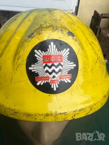 Продавам пожарникарска каска Лондон , снимка 3 - Други ценни предмети - 43405545