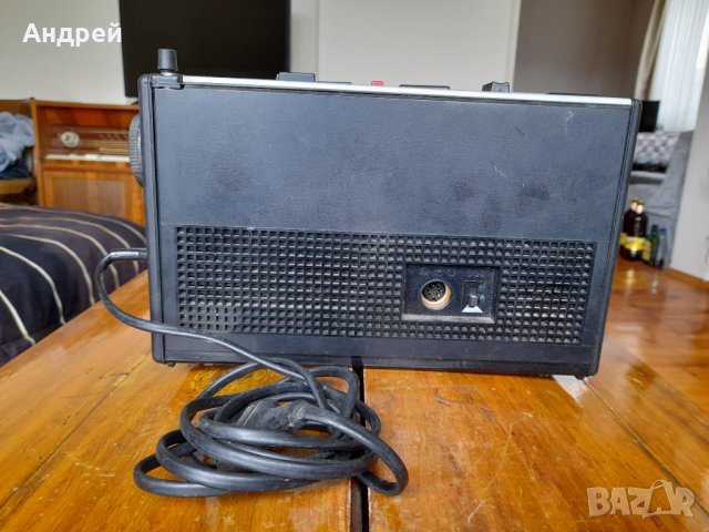 Старо радио,радиокасетофон Unitra RM 303, снимка 5 - Антикварни и старинни предмети - 36825741