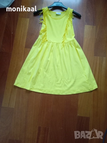 Жълта нова рокля, снимка 3 - Детски рокли и поли - 51710920