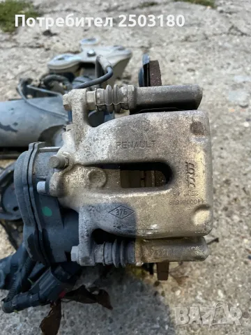 Заден мост за Renault Talisman 2016 1.6d задна греда, леген за резервнара гума и помпа в резервоара, снимка 4 - Части - 49535274