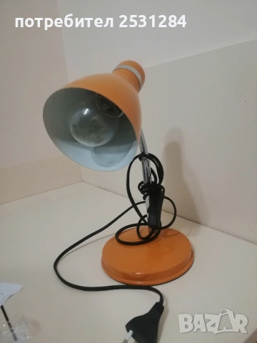 Оранжева настолна лампа , снимка 2 - Настолни лампи - 53520230