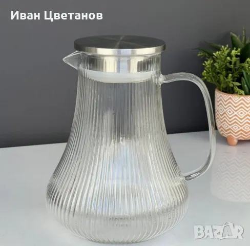 Луксозна стъклена кана с метален капак