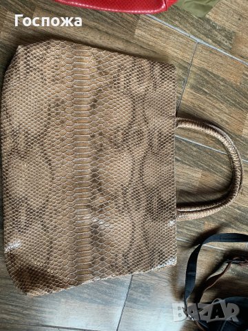 Десет дамски чанти, снимка 14 - Чанти - 41790372