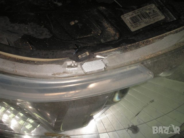Десен фар ксенон Ситроен Ц4 , снимка 8 - Части - 27765517