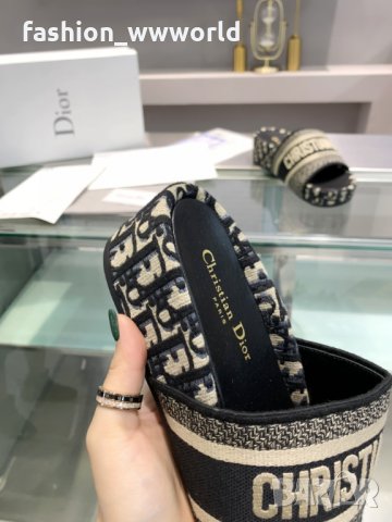 дамски чехли  Christian Dior 35-40 реплика, снимка 3 - Чехли - 33247267