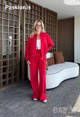 Червен комплект