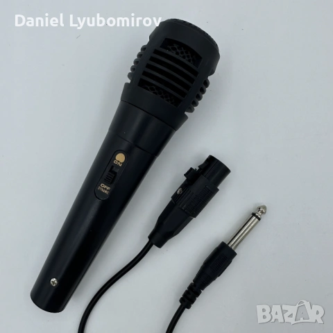 Микрофон за записи и караоке