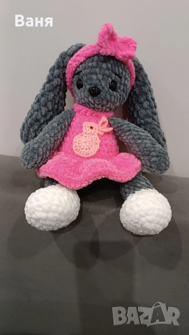 Ръчно плетено зайче, снимка 4 - Плюшени играчки - 51883402