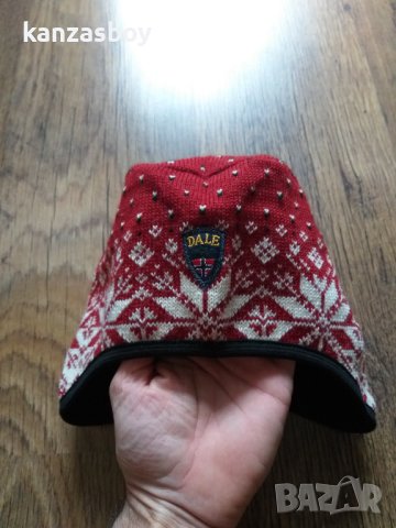 dale of norway - страхотна зимна шапка, снимка 3 - Шапки - 43274198