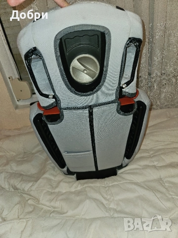 детско столче Chiko, снимка 2 - Столчета за кола и колело - 52347587