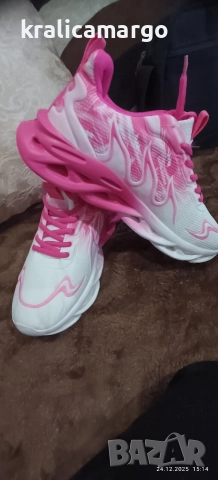 дамски дишащи маратонки , снимка 2 - Маратонки - 52891888
