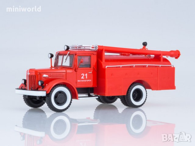 МАЗ 205 АЦ-30 Пожарна - мащаб 1:43 на Наши Грузовики модела е нов в кутия, снимка 1 - Колекции - 28484812