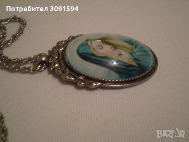 Медальон с висулка  икона под стъкло ДЕВА МАРИЯ Мадона, снимка 6 - Антикварни и старинни предмети - 37850032