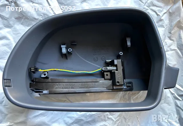 Капак за огледало с мигач за Audi A3 8P, A4, A5, S5 B8, B8.5, RS3, RS4, RS5, снимка 2 - Части - 47654585