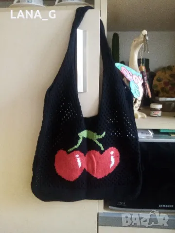 дамска чанта тип торба , снимка 3 - Чанти - 49112924