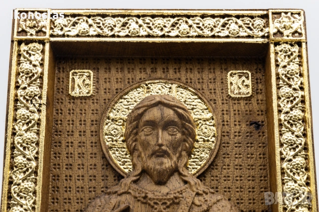 Позлатена релефна икона на Исус Христос от масивен дъб, снимка 5 - Икони - 53223079