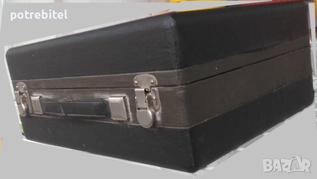 Преносим ретро грамофон Аврора от 1959 г   Сделано в СССР, снимка 5 - Антикварни и старинни предмети - 43860943