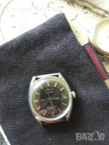 Часовник . , снимка 2 - Мъжки - 49659095