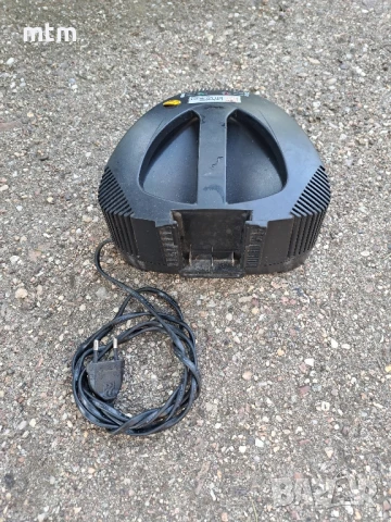 зарядно за батерии бош 36v, снимка 4 - Други инструменти - 50948084