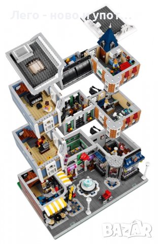 НОВО Lego Creator Expert - Градски площад (10255), снимка 8 - Конструктори - 39493080