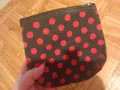 Подарявам черно портмоне на червени точки, снимка 2