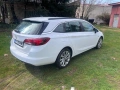 Opel astra 1.6 с ПАНОРАМА Sport Tourer , снимка 2
