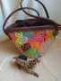 Мароканска ръчно изработена чанта от тъкана слама с флорална бродерия от памук, вълна и пайети, коже, снимка 1