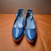 Дамски обувки Marco Tozzi - 40 номер 26,5 см, снимка 1 - Дамски ежедневни обувки - 43014128