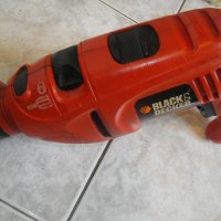 Black Decker KR700CRE-710 Вата-Английска-Ударна Бормашина-Дрелка-Блек Декер, снимка 1 - Бормашини - 33170043