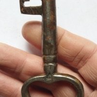 Стар кован ключ , снимка 3 - Антикварни и старинни предмети - 43803911