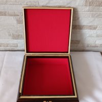 Стара дървена кутия за бижута - украсена с фурнир - №1, снимка 6 - Антикварни и старинни предмети - 43706696