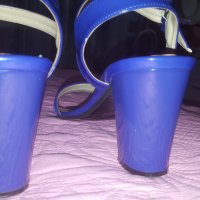 Кралско сини сандали на ток Мегияс, снимка 2 - Сандали - 33561789