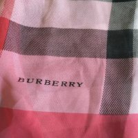 Burberry марков копринен шал, снимка 3 - Шалове - 33039716