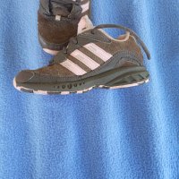 Adidas номер 24., снимка 2 - Детски маратонки - 40775476