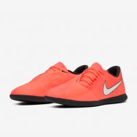 Мъжки футболни обувки Nike PHANTOM VENOM CLUB IC 44.5, снимка 1 - Футбол - 32398279