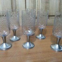 Руски кристални чаши с метално столче, снимка 1 - Антикварни и старинни предмети - 38505197