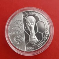 5 лева 2003 г. " Световно първенство по футбол 2006", снимка 2 - Нумизматика и бонистика - 35646471
